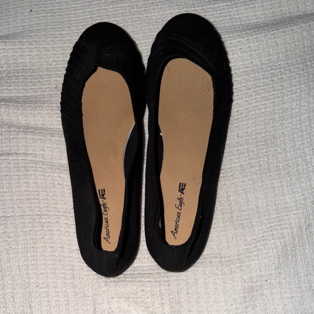 American Eagle by Payless Black Women's Flats - Picture 4 of 4